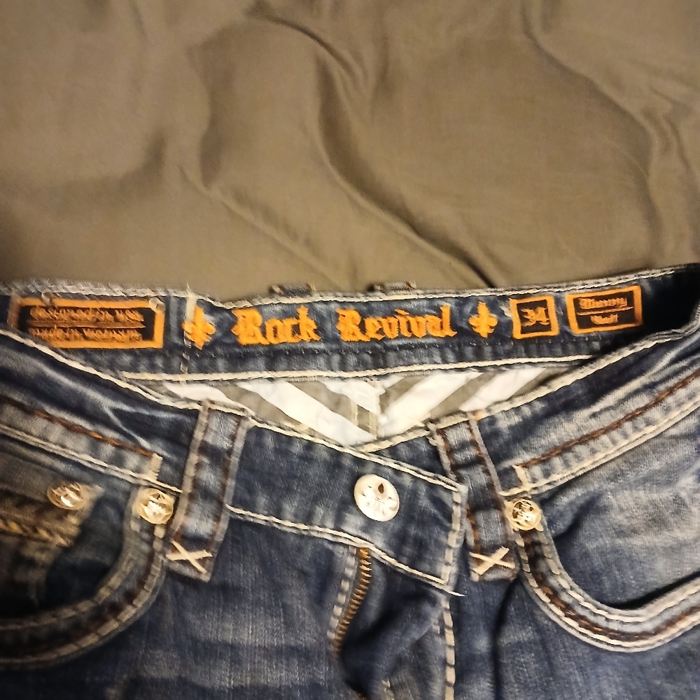 34 30 Mens Rock Revivals